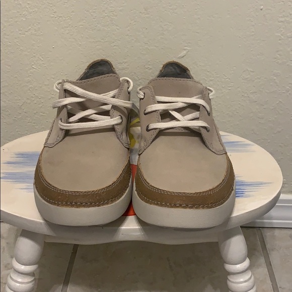 Gosler edge Clark’s tennis shoes - Picture 3 of 5